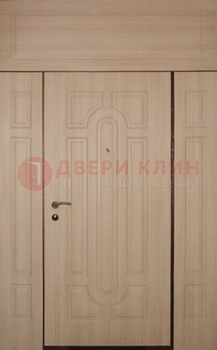 Светлая входная дверь для загородного дома с МДФ ДМ-537 в Сергиевом Посаде